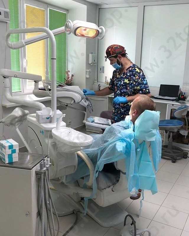 Стоматологическая клиника А-СТОМ